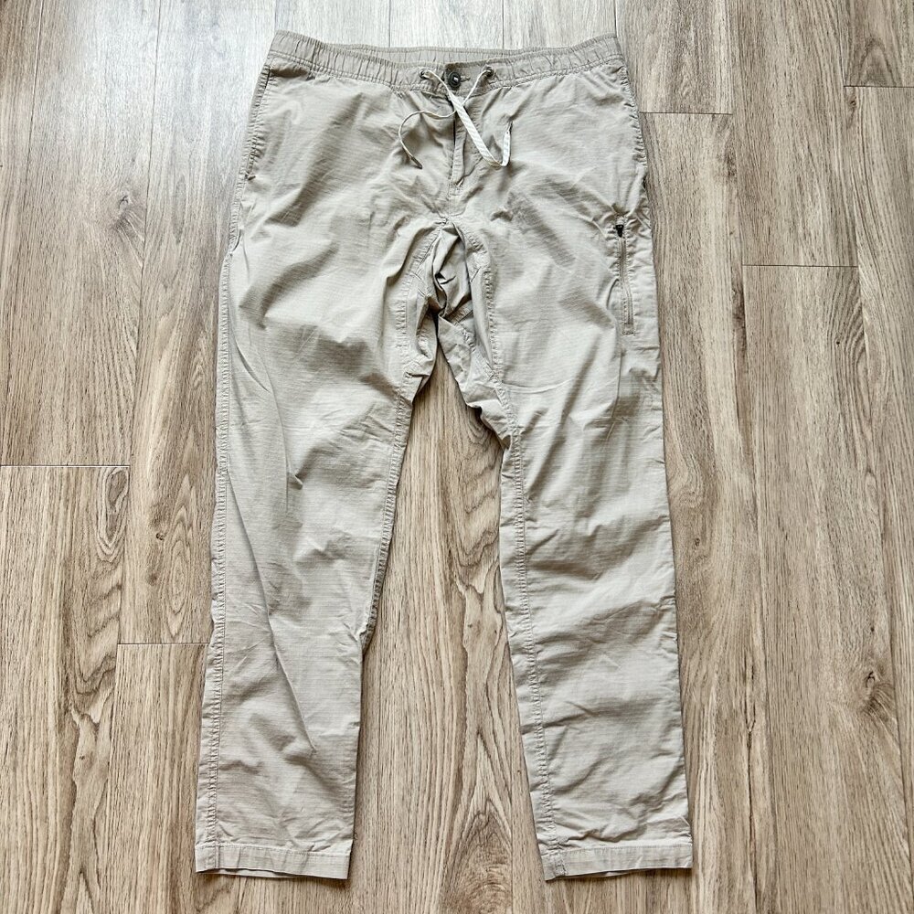 Vuori Men's Ripstop Pants in Sesame Beige 32" Size L/XL - Picture 3 of 12